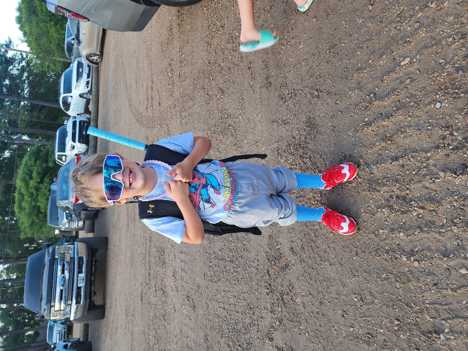 kinziebowlin@yahoo.com