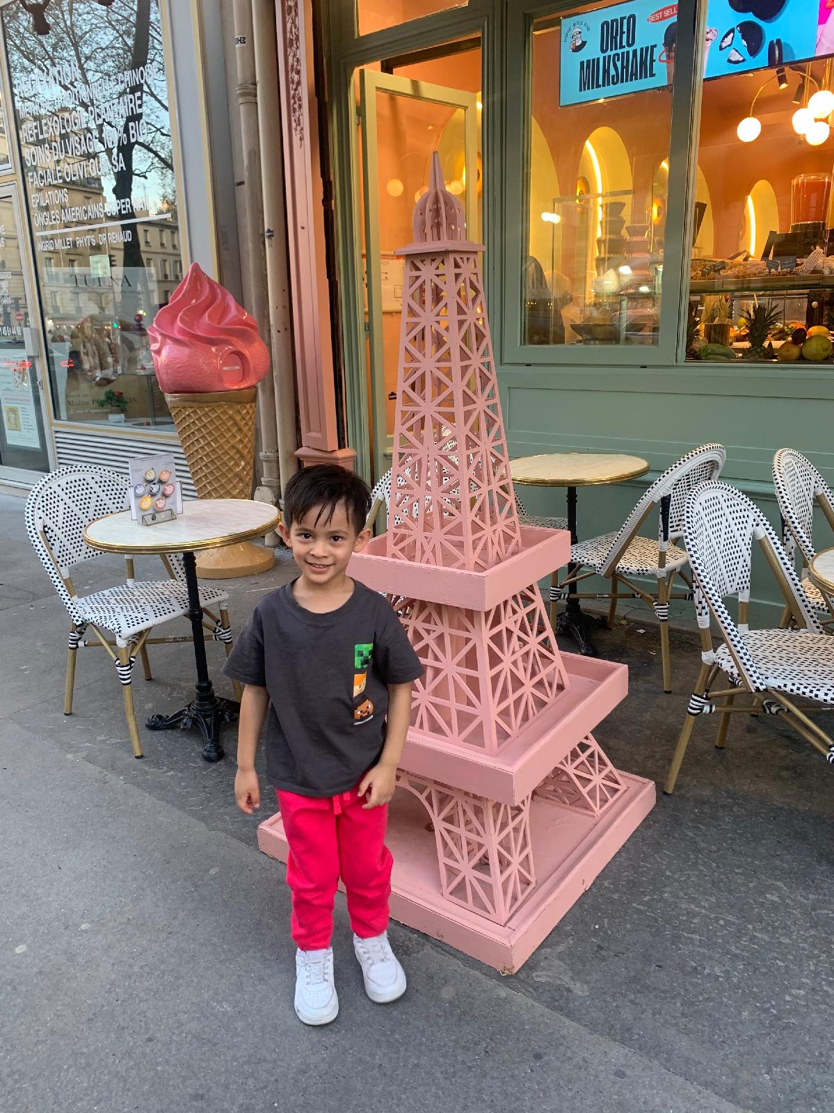 lukebradleyjohnathan+tps1@me.com