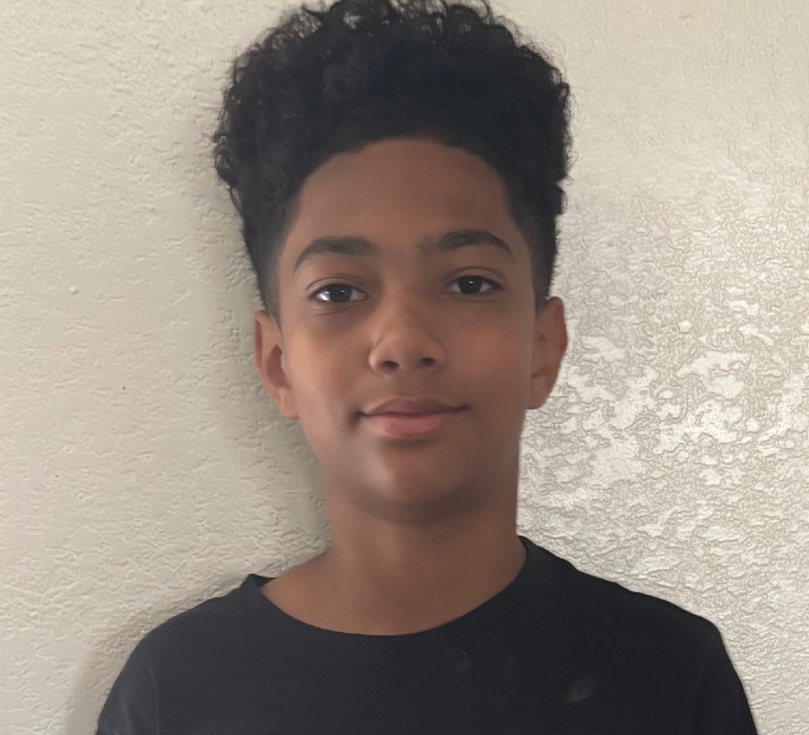 Rachelcsarkis@gmail.com