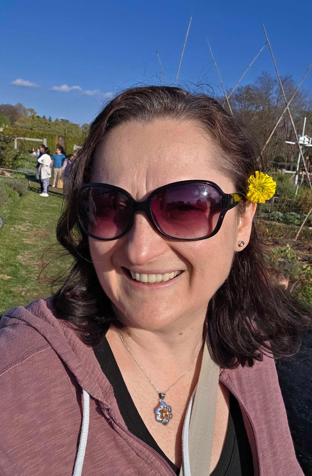 crinadrayer@gmail.com