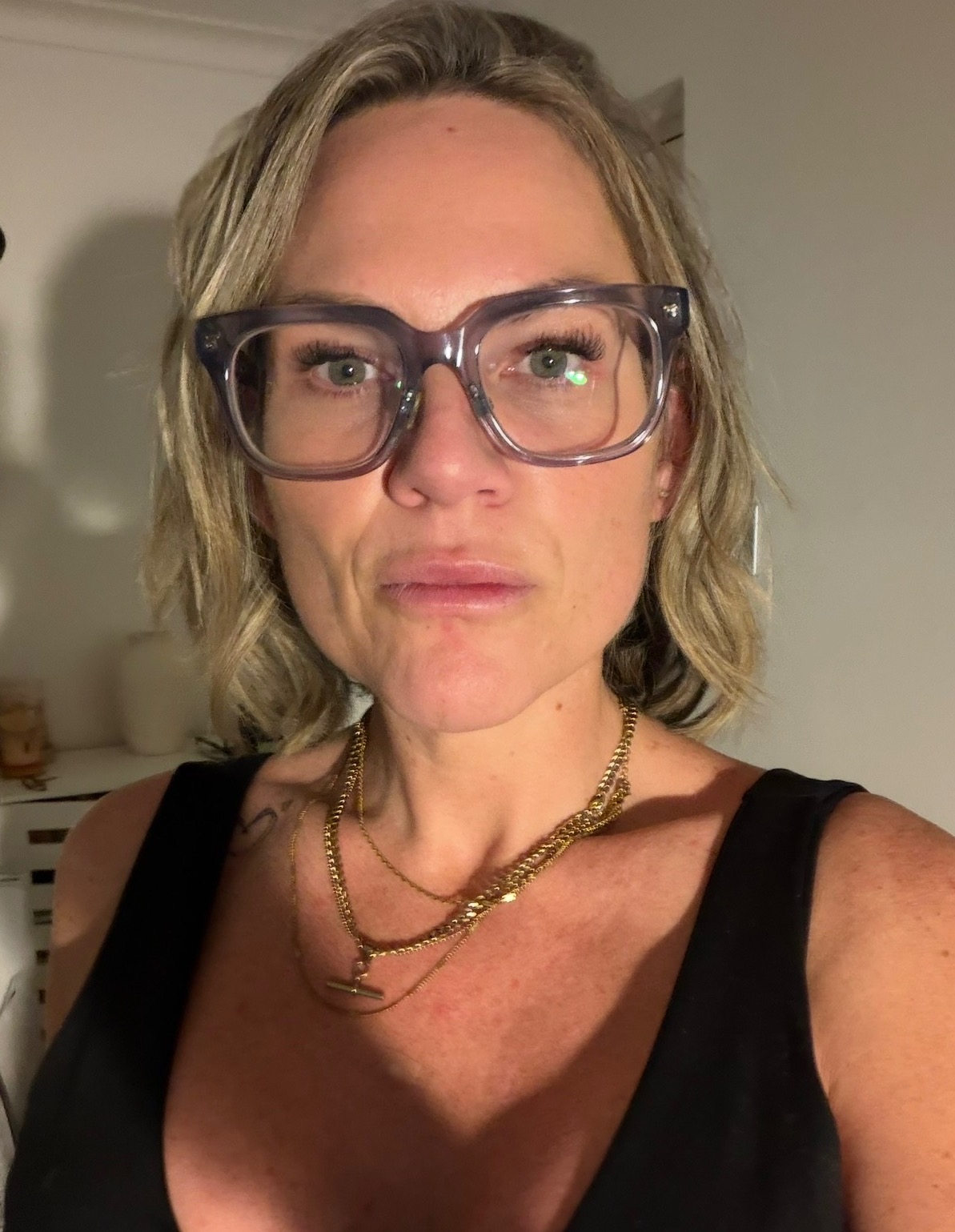 madeleinehogan@hotmail.com