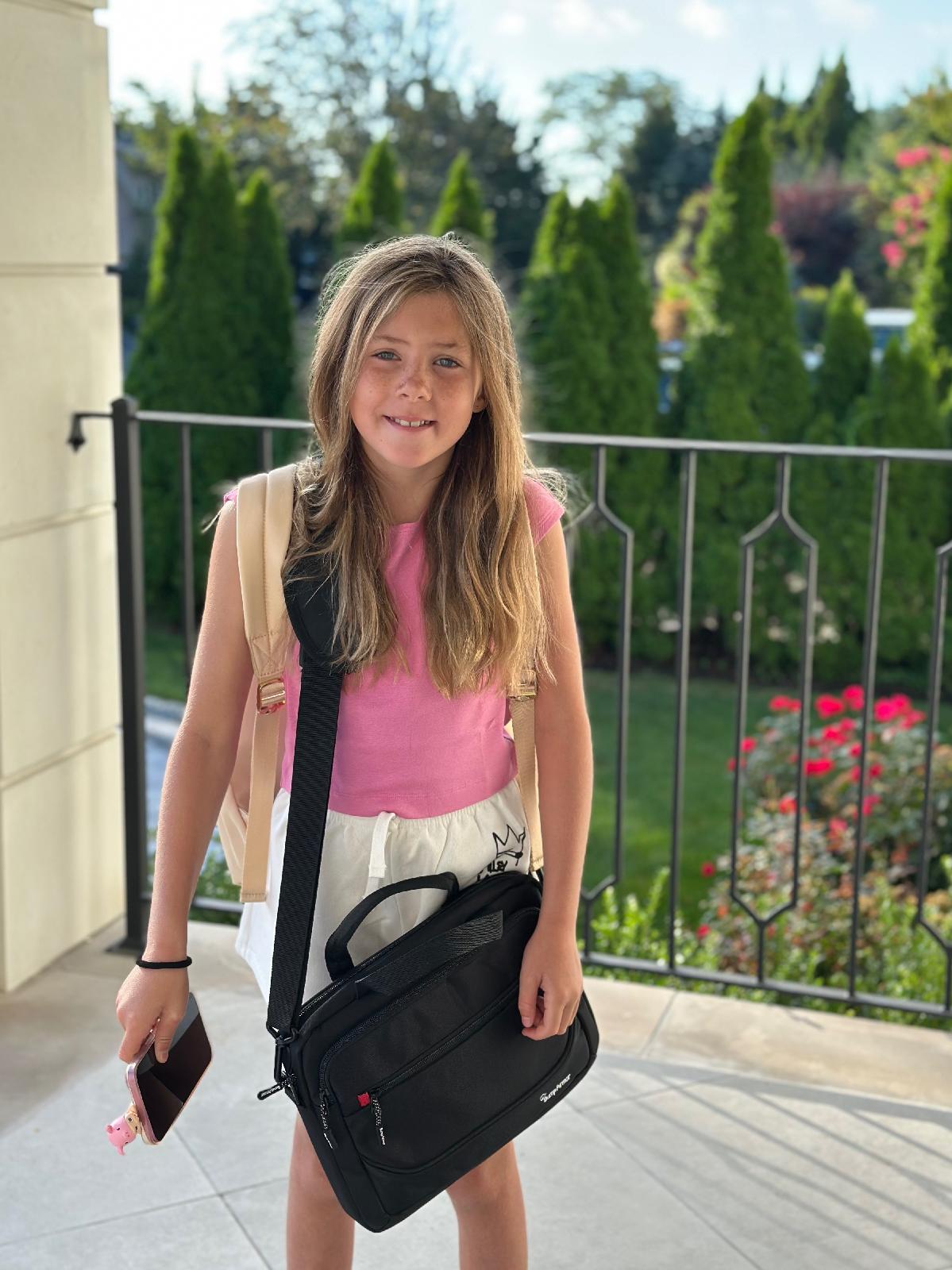 Christinareizis+tps1@gmail.com