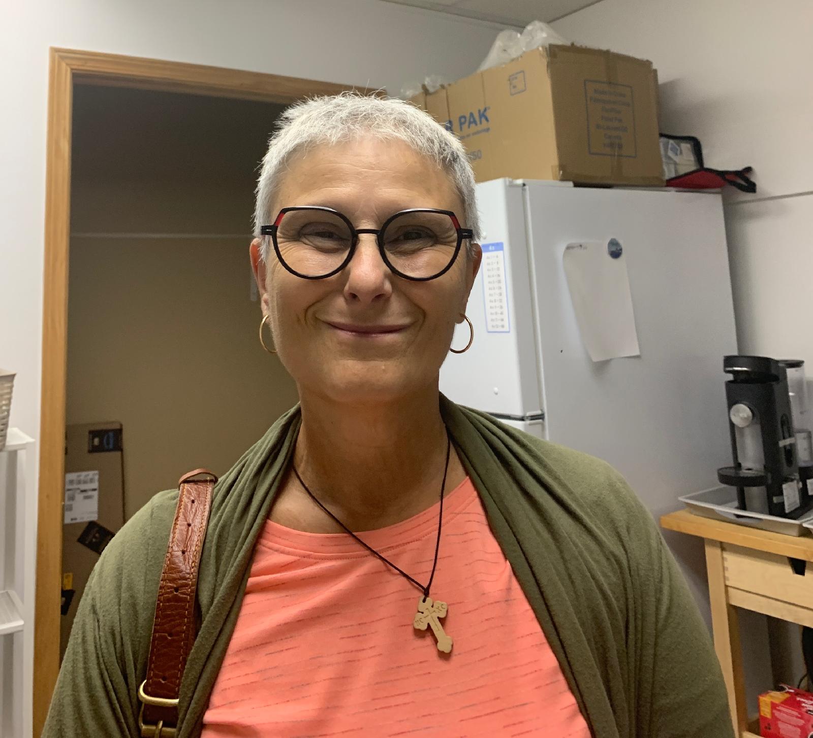 milica_dimic@hotmail.com