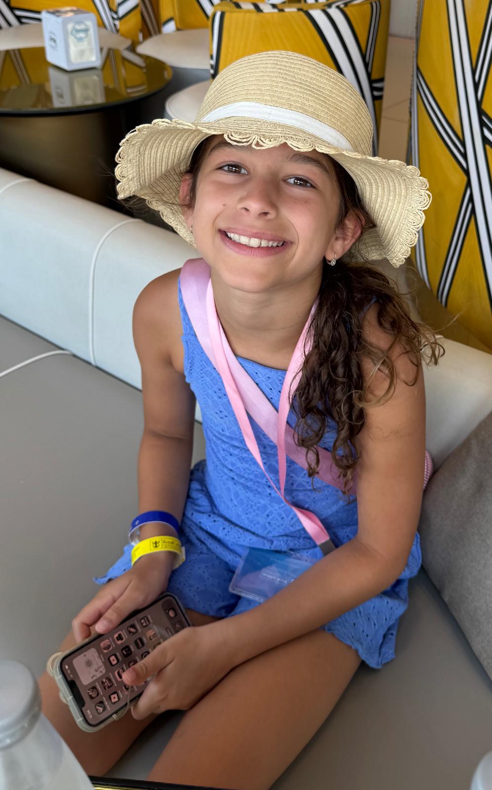 fernanda0726+tps1@aim.com