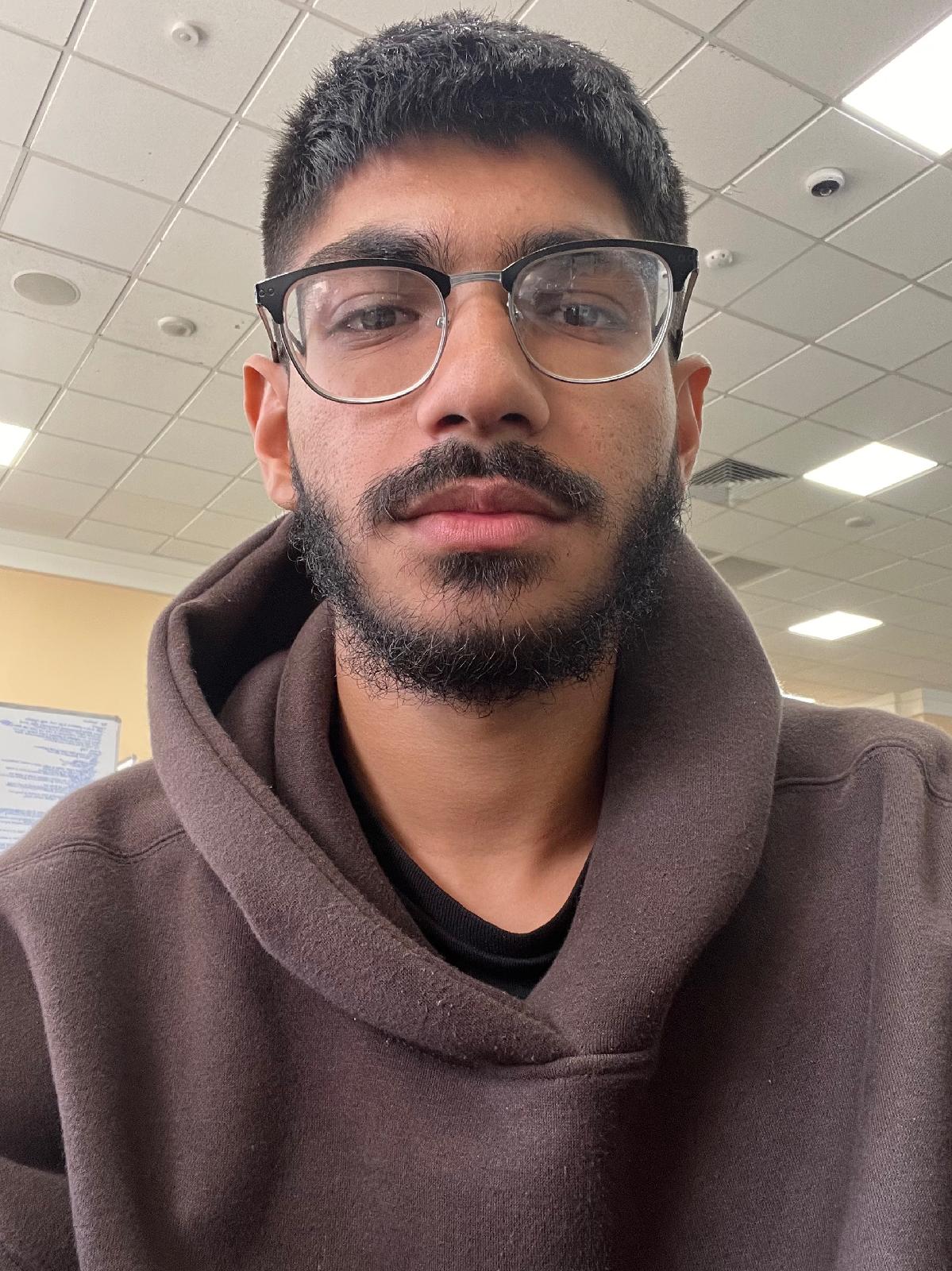 elyascarvan1234@gmail.com