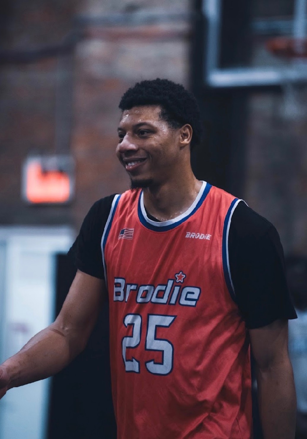 Jahdinero7414@icloud.com