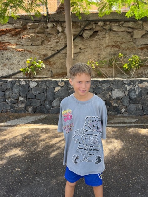 fridagiove+tps1@hotmail.com