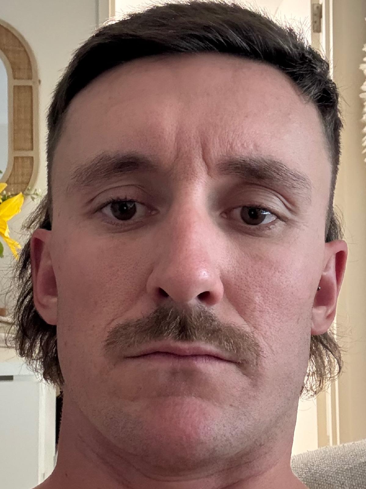 blake.dwyer1996@hotmail.com