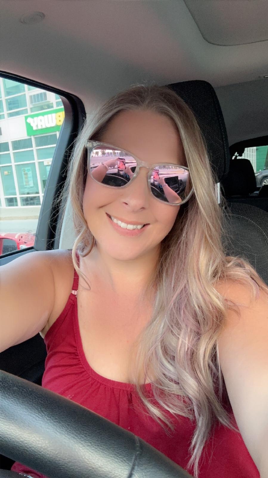 ashley.romanoff34@gmail.com