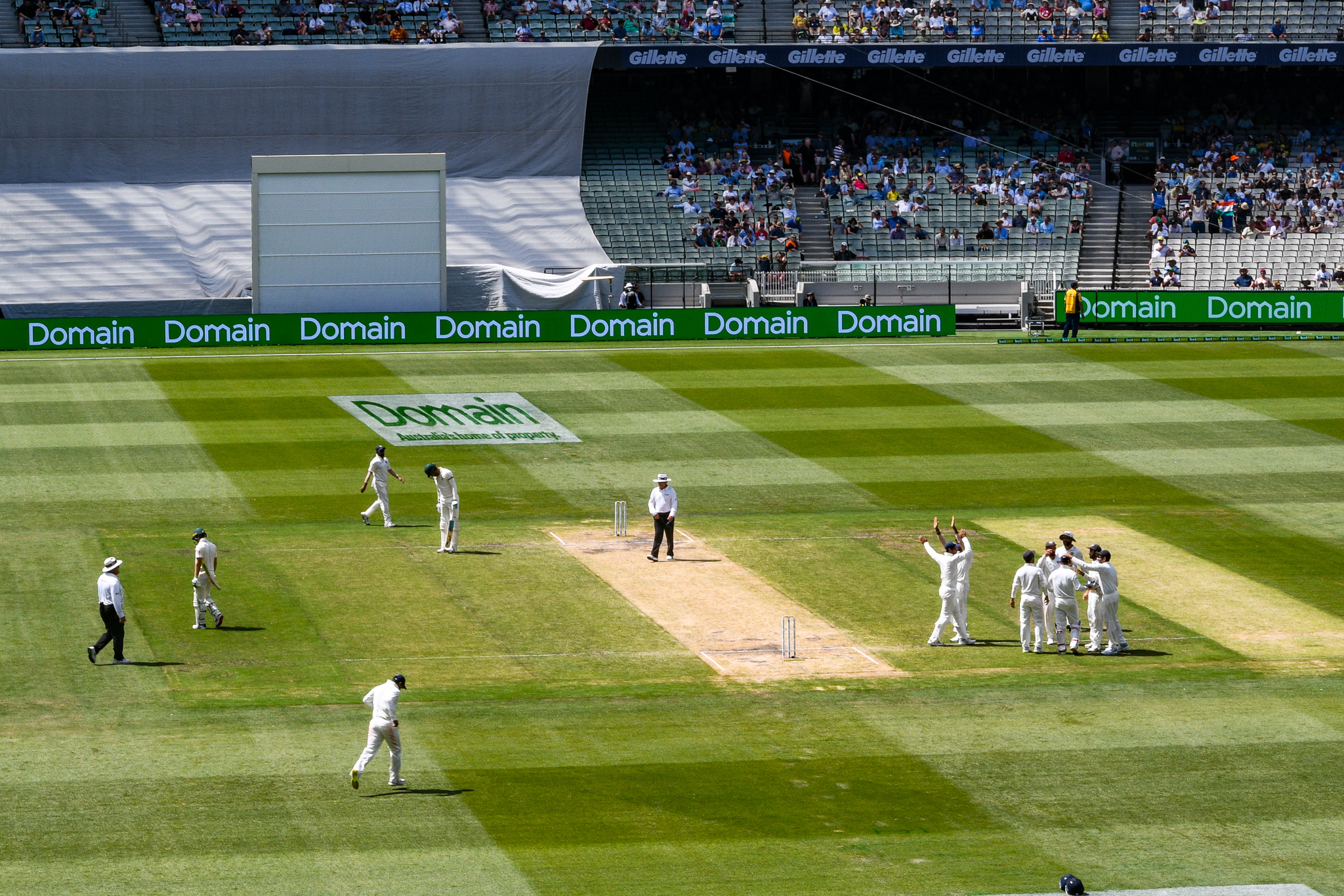 Cummins heroic after classic Australian collapse at the MCG