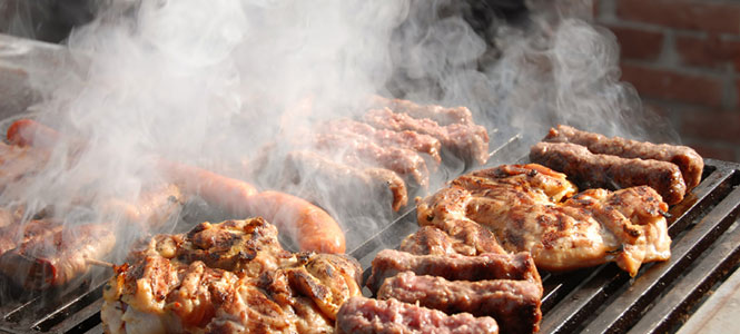 Barbecue Grill Smoker – Got Mojobricks? Meat On Grill - The Grill Father - Mojo Bricks