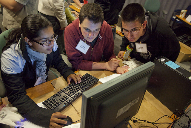 Computing Sciences outreach program for high school students 