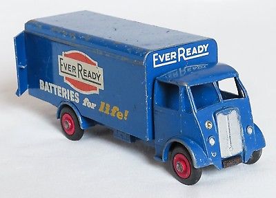 Dinky Toys GB n° 918 camion Guy van EVER READY Truck jamais joué en