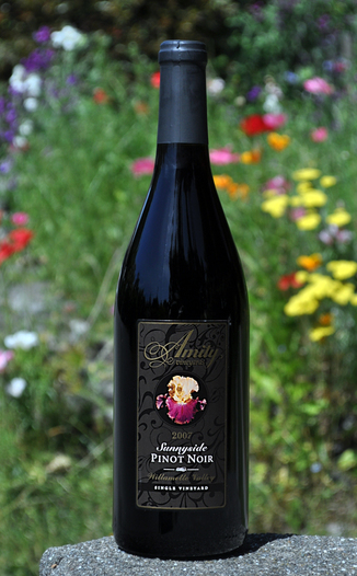 Amity Vineyards 2007 Sunnyside Pinot Noir 750ml Wine Bottle