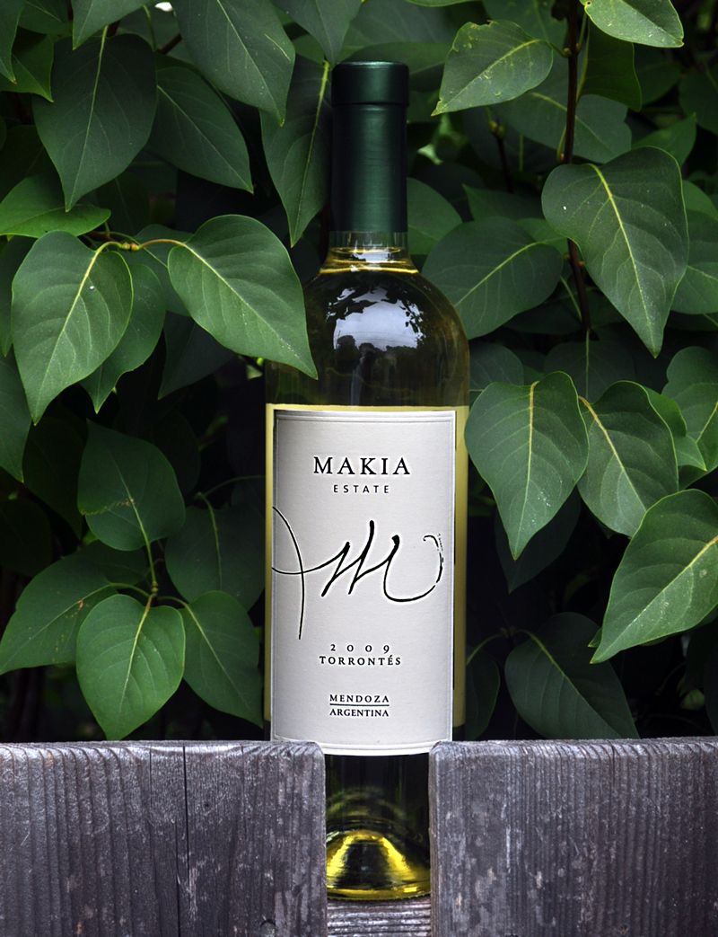 Makia Estate 2009 Torrontés 750ml Wine Bottle