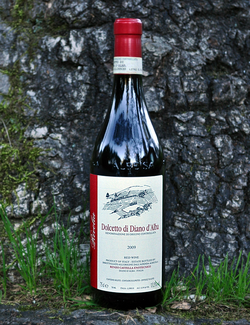 Renzo Castella 2009 Dolcetto di Diano d'Alba DOC 750ml Wine Bottle