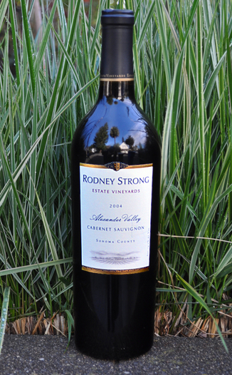 Rodney Strong Vineyards 2004 Alexander Valley Cabernet Sauvignon 750ml Wine Bottle
