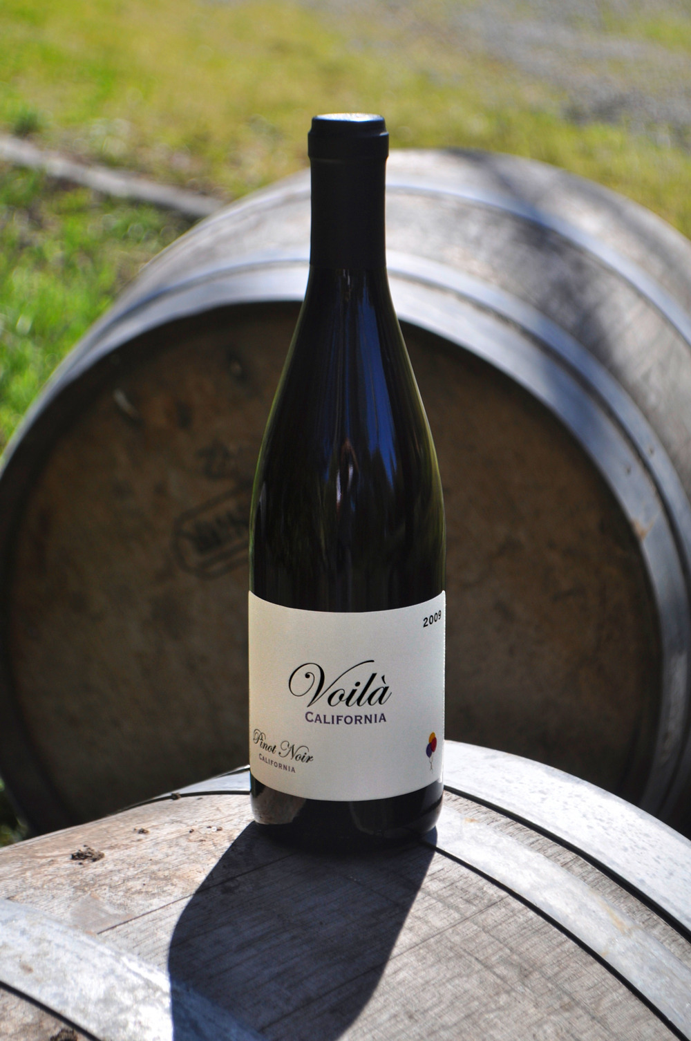 Voilà Winery 2009 Voilà Pinot Noir 750ml Wine Bottle