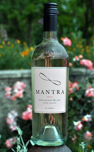 Mantra 2010 Sauvignon Blanc 750ml Wine Bottle