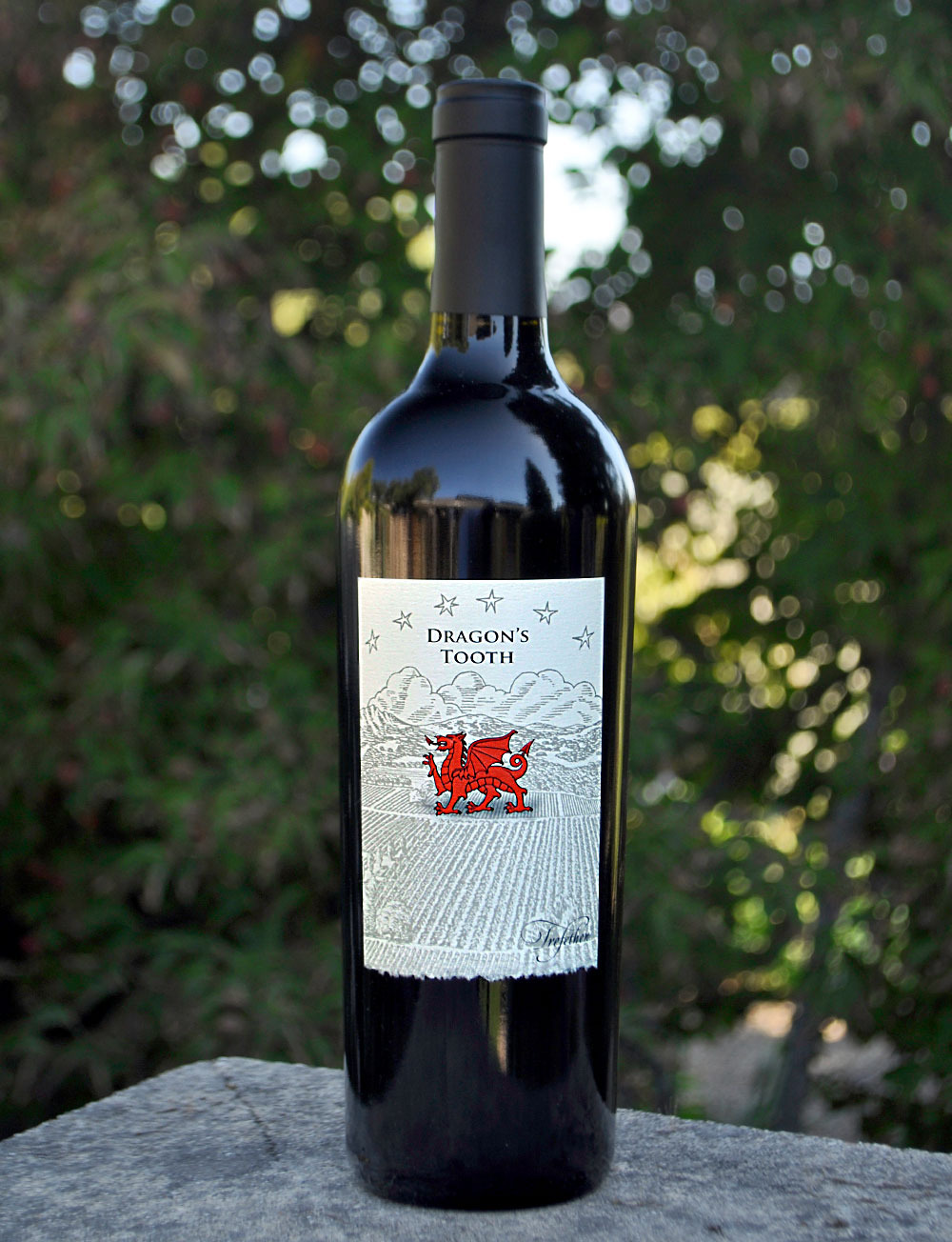 Trefethen Family Vineyards 2010 Dragon's Tooth Napa Valley Red Wine 750ml Wine Bottle
