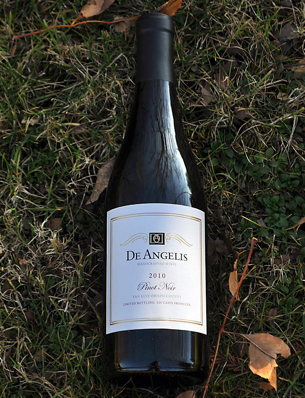 De Angelis Wines 2010 San Luis Obispo County Pinot Noir 750ml Wine Bottle