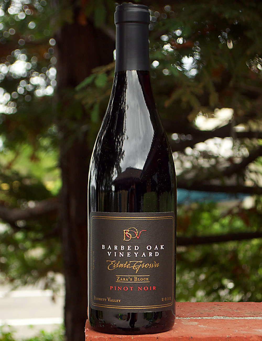 Barbed Oak Vineyards 2012 Zara's Block Estate Grown Pinot Noir 750ml Wine Bottle