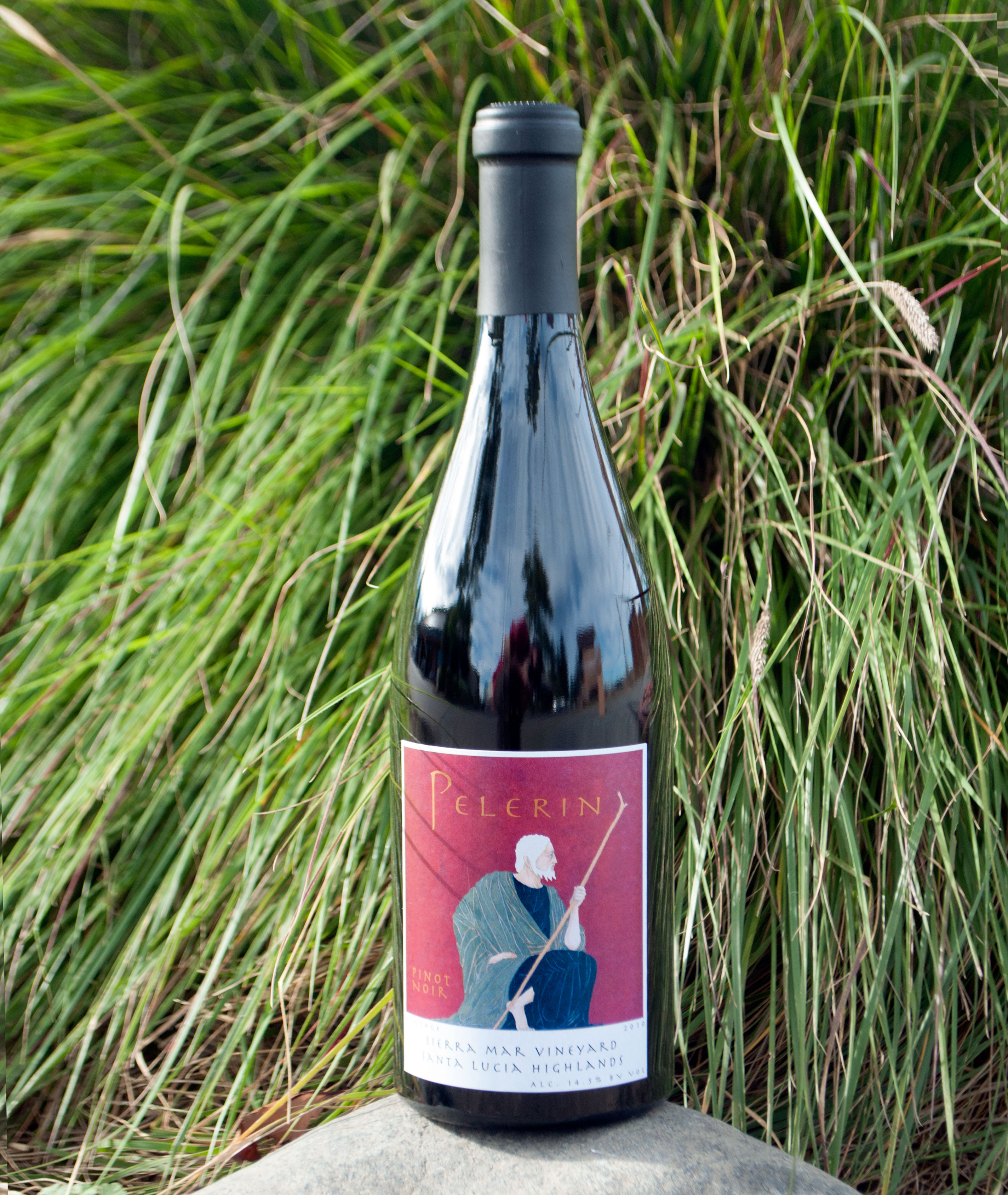 Pelerin 2010 Sierra Mar Vineyard Pinot Noir 750ml Wine Bottle