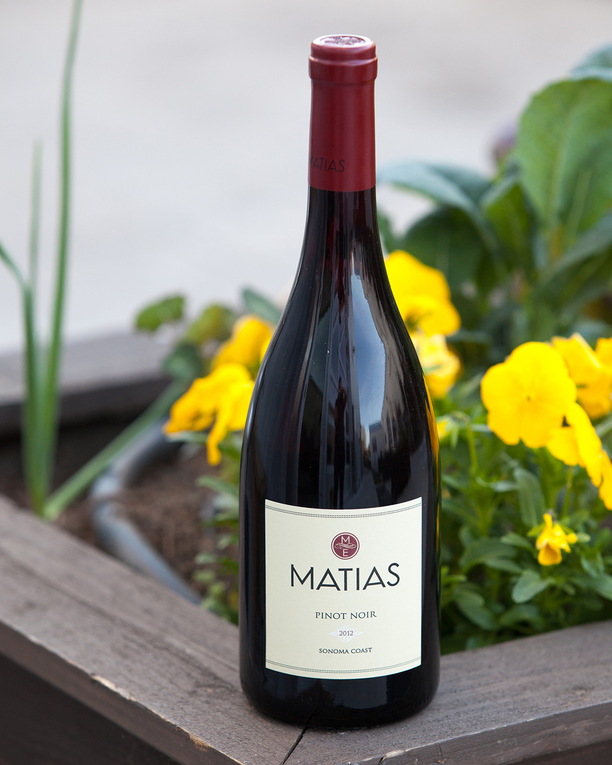 Matias 2012 Pinot Noir Sonoma Coast 750ml Wine Bottle