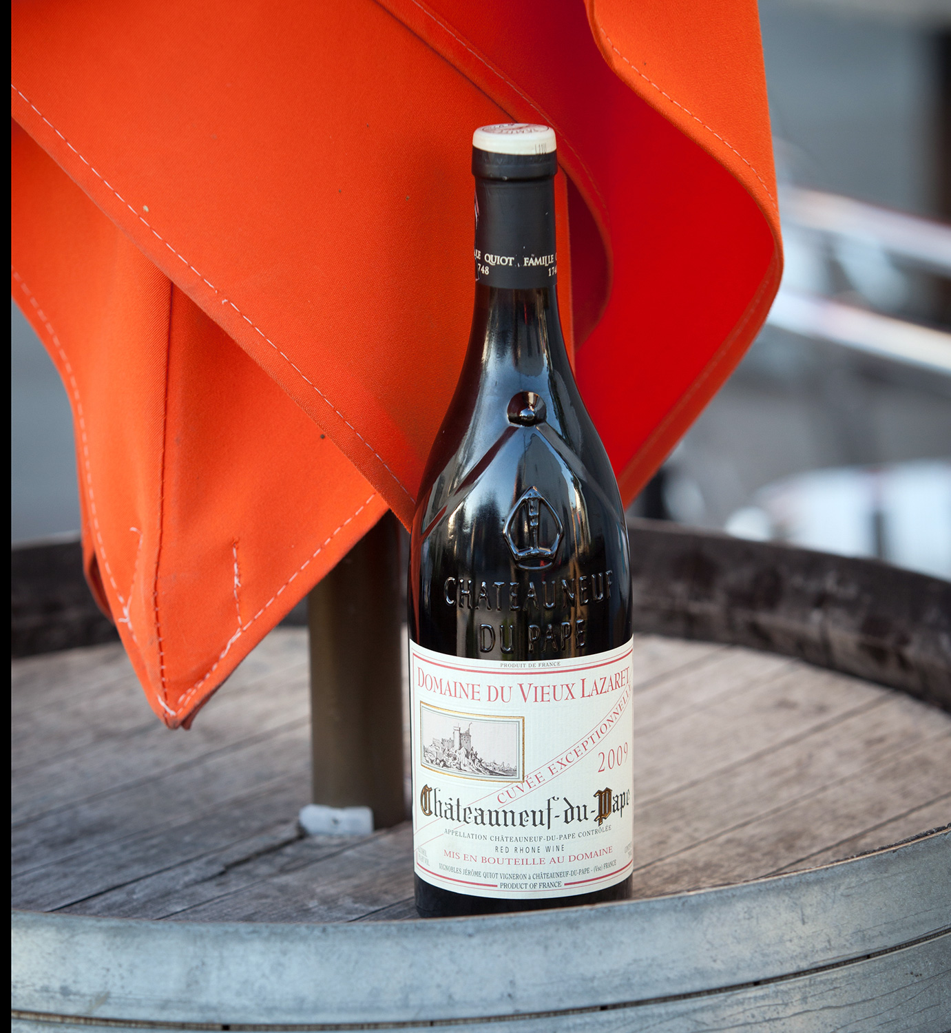 Domaine du Vieux Lazaret 2009 Châteauneuf-du-Pape Cuvee Exceptionnelle 750ml Wine Bottle