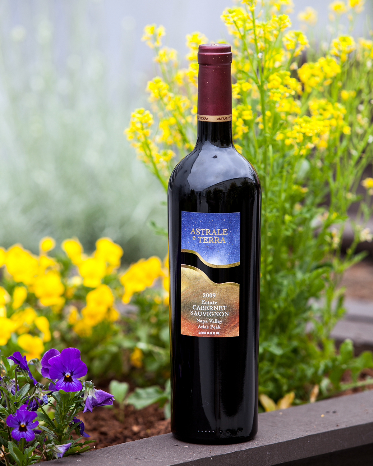 Astrale e Terra (closed) 2009 Estate Cabernet Sauvignon Napa Valley Atlas Peak 750ml Wine Bottle
