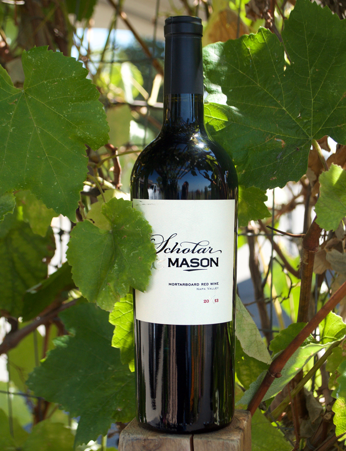 Scholar & Mason 2013 Mortarboard Red Wine 750ml Wine Bottle