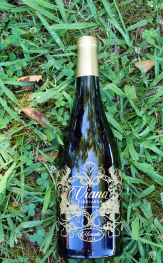 Viana Vineyards 2014 Moscato 750ml Wine Bottle