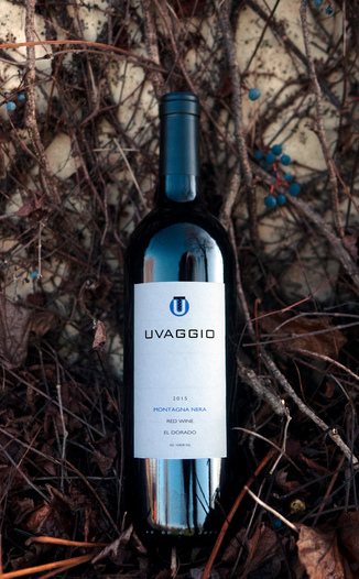 Uvaggio 2015 'Montagna Nera' El Dorado Zinfandel Blend 750ml Wine Bottle