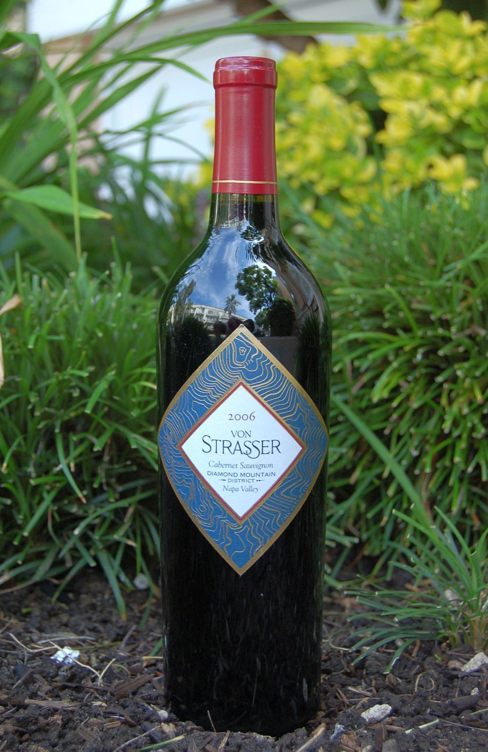 von Strasser Winery 2006 Diamond Mountain Cabernet Sauvignon 750ml Wine Bottle