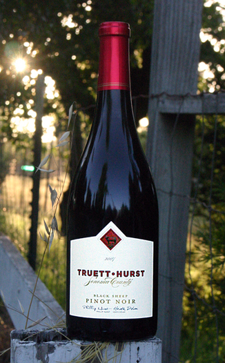 Truett-Hurst Vineyards & Winery 2007 Black Sheep Pinot Noir 750ml Wine Bottle