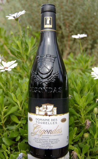 Domaine Des Tourelles 2004 Gigondas AOC 750ml Wine Bottle