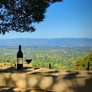 House Family Vineyards