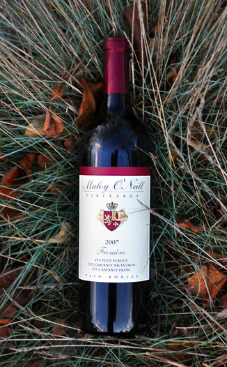 Maloy O'Neill Vineyards 2007 Fremere Bordeaux Style Blend 750ml Wine Bottle