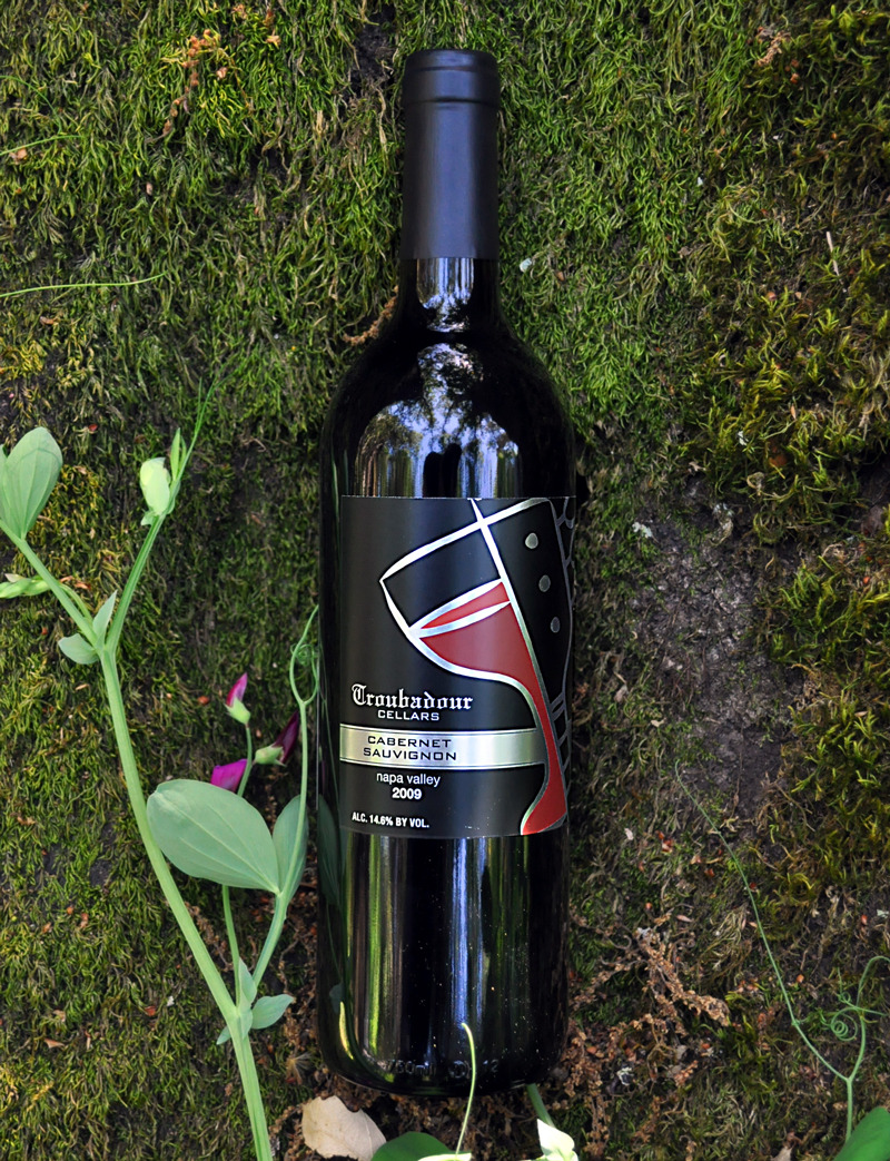 Troubadour Cellars 2009 Napa Valley Cabernet Sauvignon 750ml Wine Bottle
