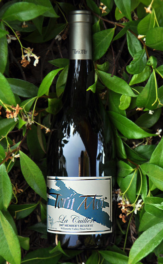 Torii Mor Winery 2007 'La Cuilere' Member's Reserve Pinot Noir 750ml Wine Bottle