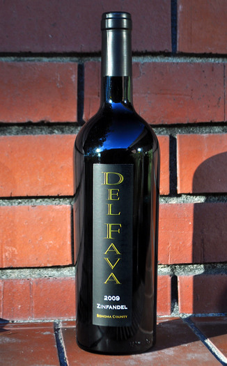 Del Fava Family Winery 2009 Mounts Vineyard Zinfandel 750ml Wine Bottle