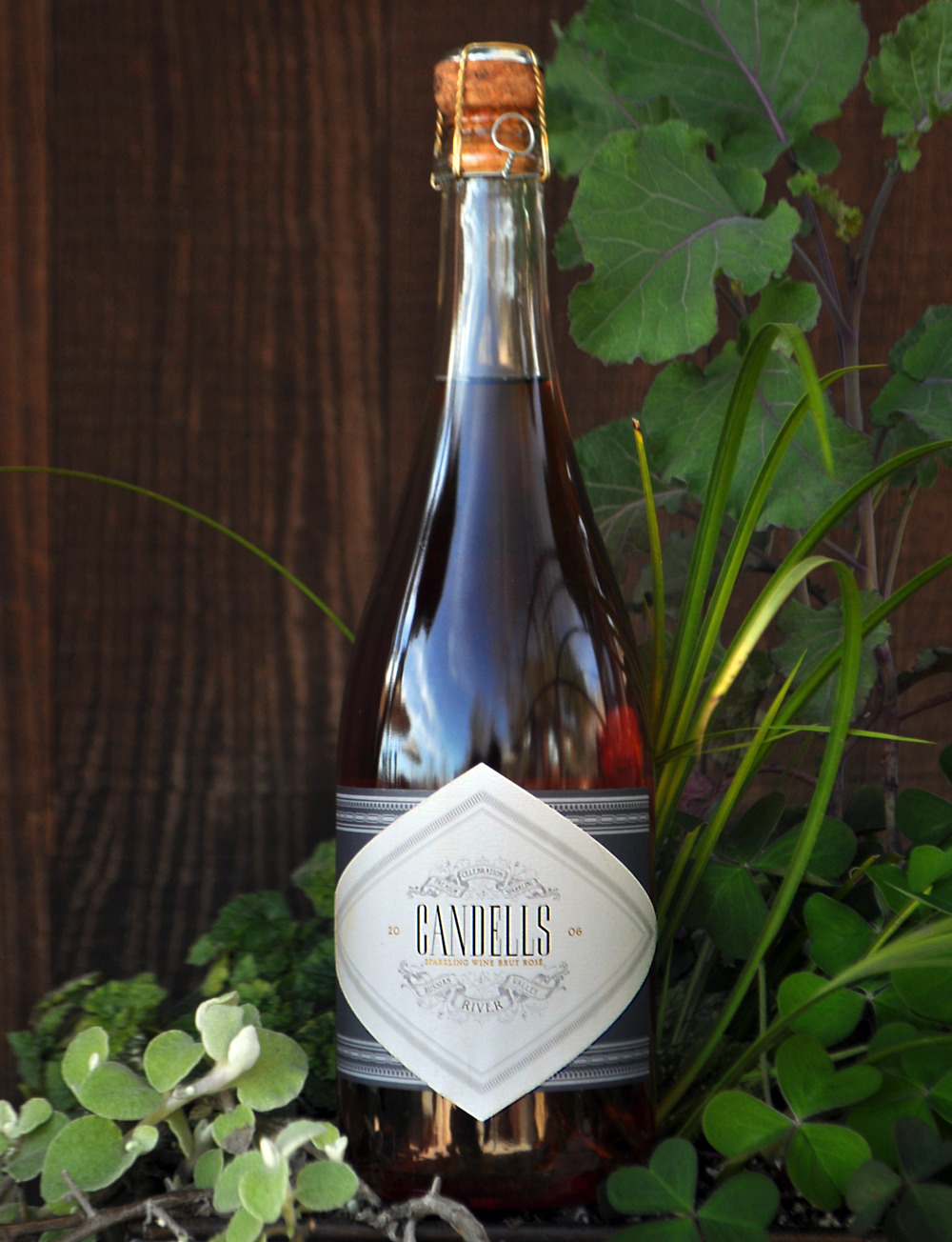 Truett-Hurst Vineyards & Winery 2006 Candells Sparkling Brut Rosé 750ml Wine Bottle