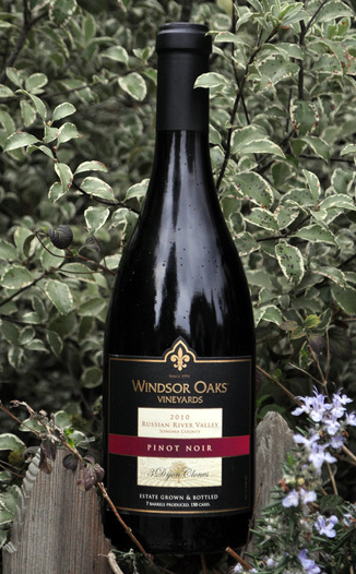 Windsor Oaks Vineyards 2010 3 Dijon Clones Pinot Noir 750ml Wine Bottle