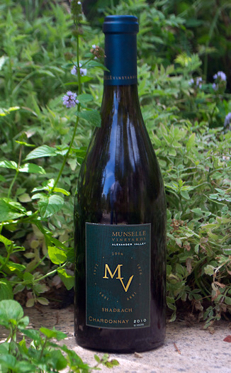 Munselle Vineyards 2010 Shadrach Chardonnay 750ml Wine Bottle