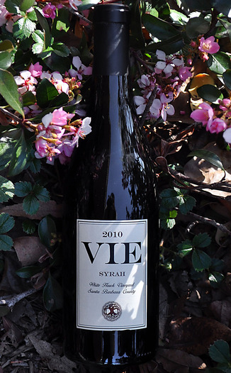 Vie Winery 2010 Santa Barbara County Syrah 750ml Wine Bottle
