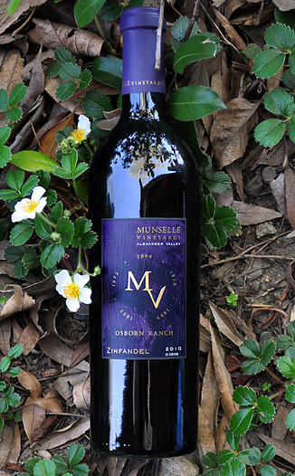 Munselle Vineyards 2010 Alexander Valley Zinfandel 750ml Wine Bottle