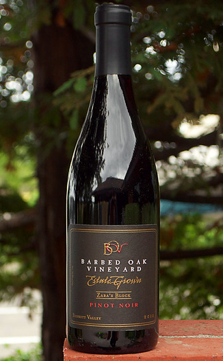 Barbed Oak Vineyards 2012 Zara's Block Estate Grown Pinot Noir 750ml Wine Bottle