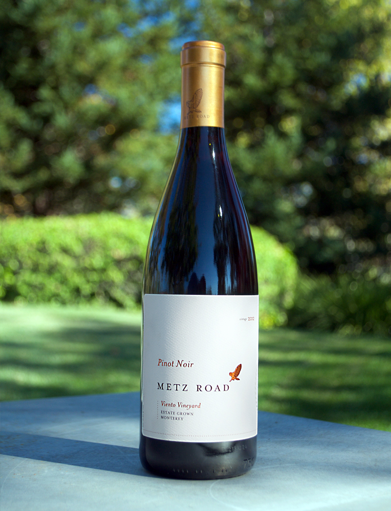 Metz Road 2012 Scheid 's Metz Viento Vineyard Estate Pinot Noir 750ml Wine Bottle