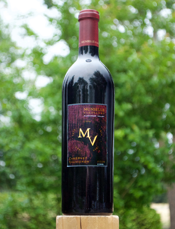 Munselle Vineyards 2006 Coyote Crest Cabernet Sauvignon 750ml Wine Bottle