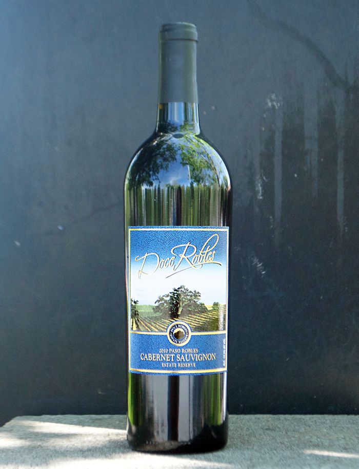 Doce Robles 2010 Estate Reserve Cabernet Sauvignon 750ml Wine Bottle